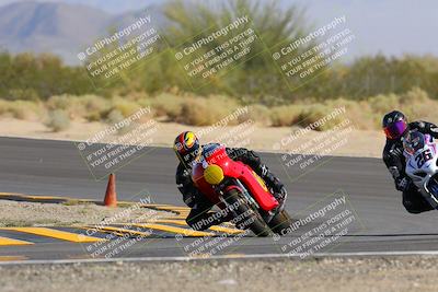 media/Oct-08-2022-SoCal Trackdays (Sat) [[1fc3beec89]]/Turn 10 (945am)/